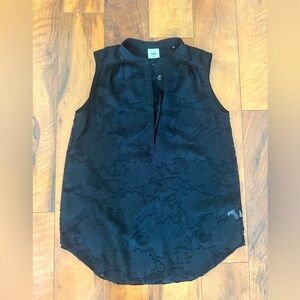 Cabi Black Clip Art Sleeveless Sheer Floral Blouse Tank Womens xsmall